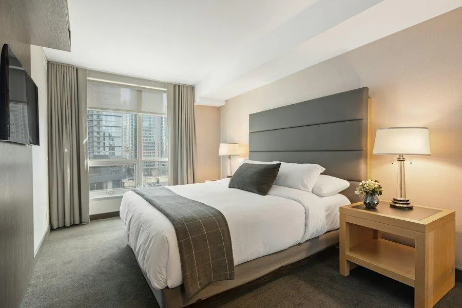 Bay Luxury Chariot Boutique Hotel